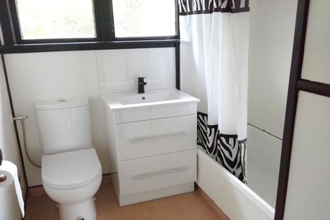 Photo of property in 117 Frankley Road, Frankleigh Park, New Plymouth, 4310