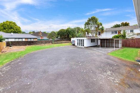 Photo of property in 6 Wendell Place, Greenlane, Auckland, 1061