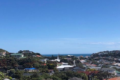 Photo of property in 70 Melbourne Road, Island Bay, Wellington, 6023
