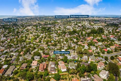 Photo of property in 211 Glamorgan Drive, Torbay, Auckland, 0630