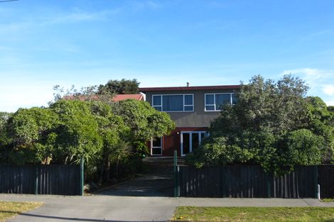 Photo of property in 349 Marine Parade, New Brighton, Christchurch, 8061