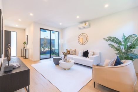 Photo of property in 12d Gordon Avenue, Milford, Auckland, 0620