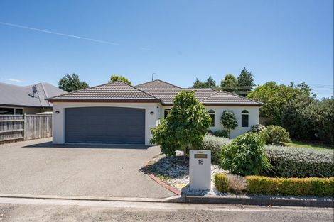 Photo of property in 18 Standish Place, Stoke, Nelson, 7011