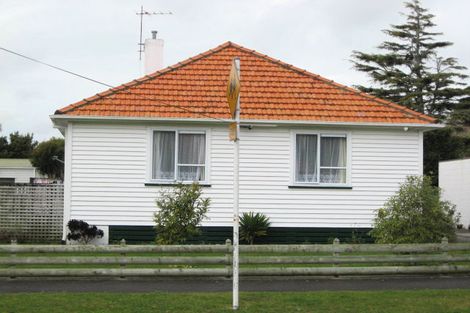 Photo of property in 11b List Street, Welbourn, New Plymouth, 4310