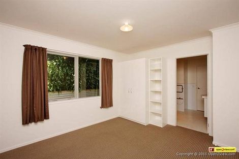 Photo of property in 12a Winstone Place, Highlands Park, New Plymouth, 4312