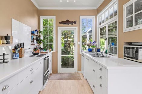 Photo of property in 11 Weka Road, Tasman, Upper Moutere, 7175