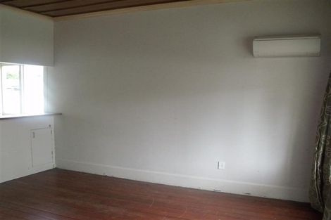 Photo of property in 1015 Beatty Street, Mayfair, Hastings, 4122