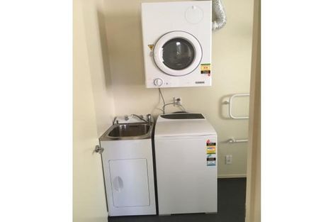 Photo of property in 2/84 Brockworth Place, Riccarton, Christchurch, 8011