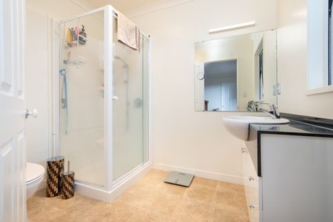 Photo of property in 117 Rototuna Road, Rototuna, Hamilton, 3210