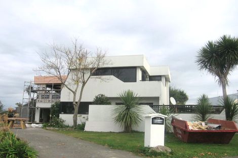 Photo of property in 140 Amberley Avenue, Highbury, Palmerston North, 4412