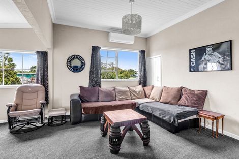 Photo of property in 122 Cordelia Street, Stratford, 4332