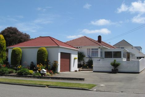 Photo of property in 2/23 Fenhall Street, Russley, Christchurch, 8042
