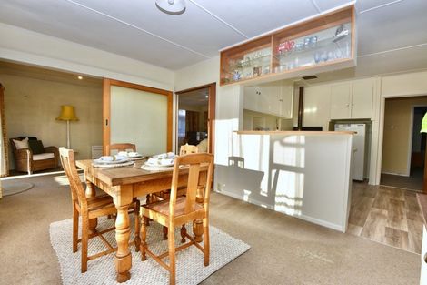 Photo of property in 22 Taylor Street, Carterton, 5713