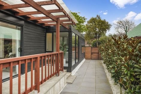 Photo of property in 9 Ringwood Place, Avonhead, Christchurch, 8042