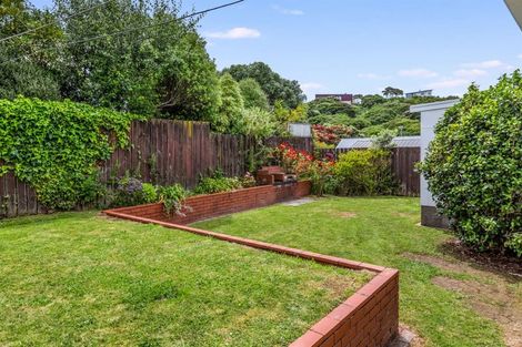 Photo of property in 4 Mervyn Place, Plimmerton, Porirua, 5026