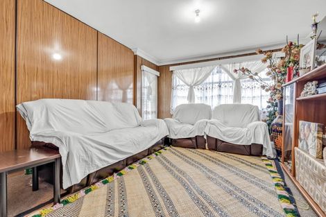 Photo of property in 92 Fisher Crescent, Otara, Auckland, 2023