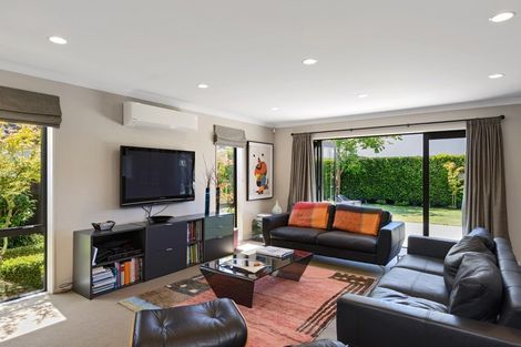 Photo of property in 5 John Campbell Crescent, Hillmorton, Christchurch, 8024