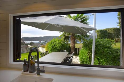 Photo of property in 130 Tirohanga Drive, Whangamata, 3620