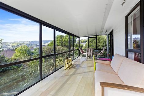 Photo of property in 9 Brasenose Place, Tawa, Wellington, 5028