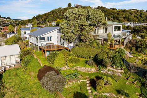 Photo of property in 61 Bayview Road, Paremata, Porirua, 5024