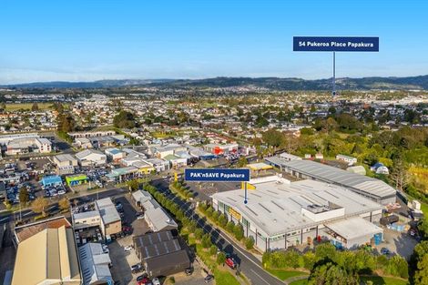 Photo of property in 54 Pukeroa Place, Papakura, 2110