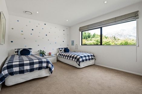 Photo of property in 46 Quarry Place, Lake Hayes, Queenstown, 9304