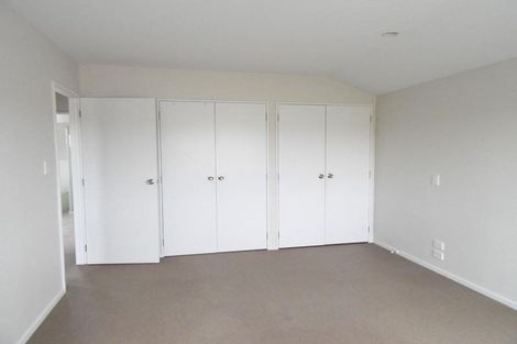 Photo of property in 27/22 Northcross Drive, Oteha, Auckland, 0632
