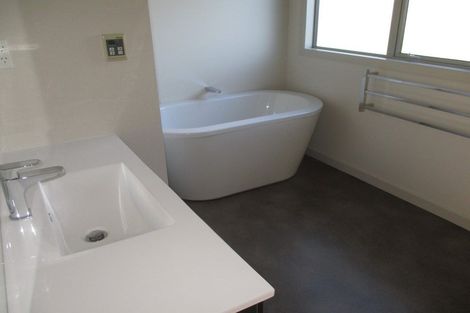 Photo of property in 63 Manakau Heights Drive, Manakau, Otaki, 5583