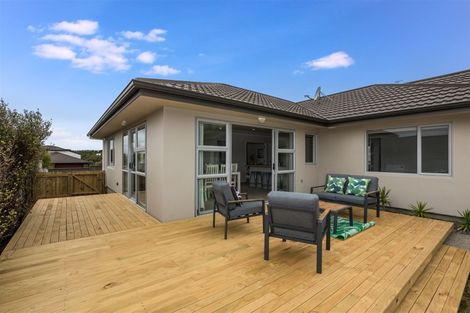 Photo of property in 25 Milford Street, Aotea, Porirua, 5024
