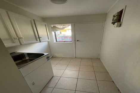 Photo of property in 23 Aberfeldy Avenue, Highland Park, Auckland, 2010