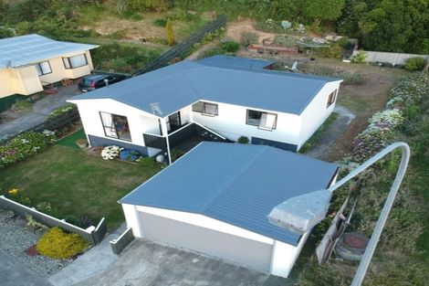 Photo of property in 129 Jamaica Drive, Grenada North, Wellington, 5028