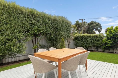 Photo of property in 68 Avenue Road, Otahuhu, Auckland, 1062