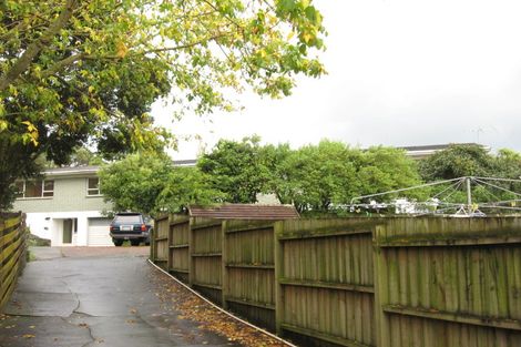Photo of property in 2/10 Portadown Avenue, Pakuranga Heights, Auckland, 2010