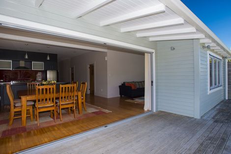 Photo of property in 12 Hinaki Street, Inner Kaiti, Gisborne, 4010