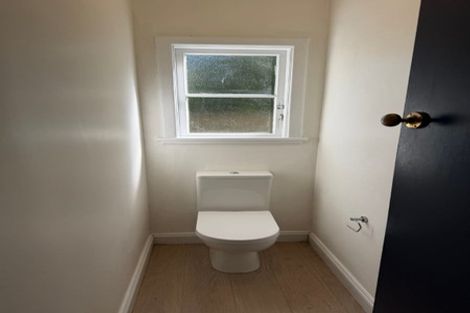 Photo of property in 75 Chamberlain Road, Karori, Wellington, 6012