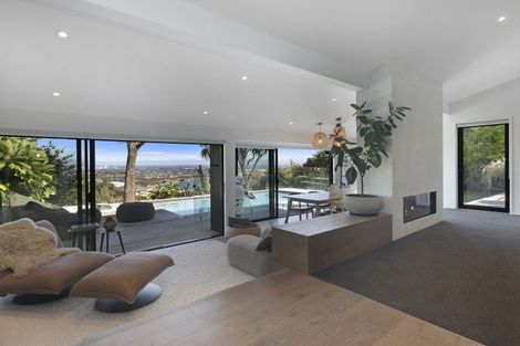 Photo of property in 293 Cannon Hill Crescent, Mount Pleasant, Christchurch, 8081