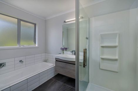 Photo of property in 36 Alderton Drive, Kerikeri, 0230