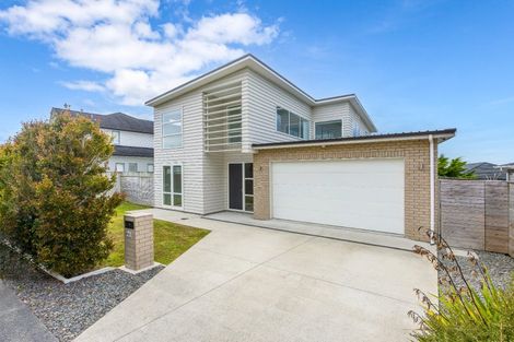 Photo of property in 21 Headland Drive, Long Bay, Auckland, 0630