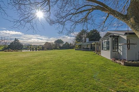 Photo of property in Te-puna Wedding Venue, 375 Lethbridge Road, Feilding, 4779