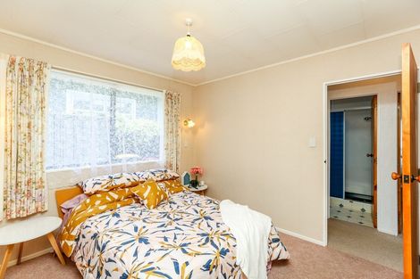 Photo of property in 2/13 Karamu Street, Strandon, New Plymouth, 4312