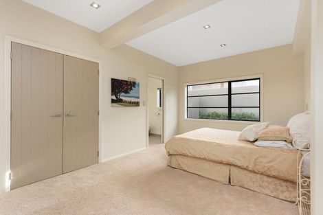 Photo of property in 43 Oceanbeach Road, Mount Maunganui, 3116