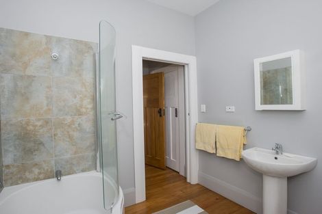 Photo of property in 12 Hinaki Street, Inner Kaiti, Gisborne, 4010