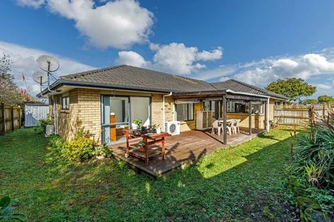 Photo of property in 20 Villino Place, Randwick Park, Auckland, 2105