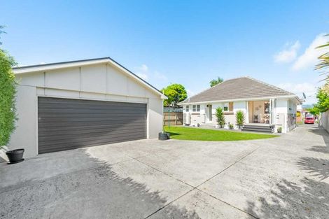 Photo of property in 28 Kashmir Avenue, Clouston Park, Upper Hutt, 5018