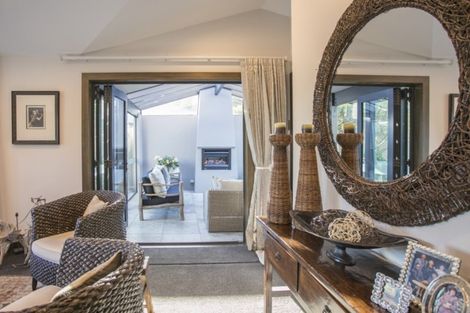 Photo of property in 11 Riverstone Grove, Hokowhitu, Palmerston North, 4410