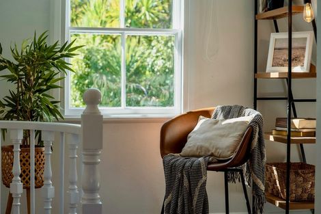 Photo of property in 5 Plateau Road, Te Marua, Upper Hutt, 5018