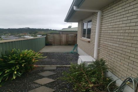 Photo of property in 4/8 Village Place, Tuakau, 2121