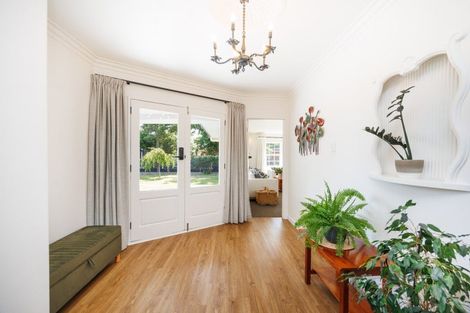 Photo of property in 409 Ruahine Street, Terrace End, Palmerston North, 4410