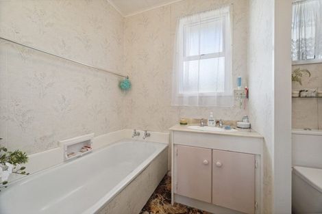 Photo of property in 19 Joanne Crescent, Pukehangi, Rotorua, 3015