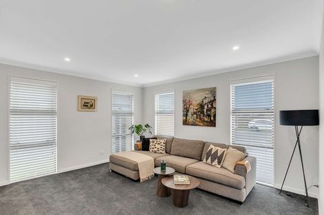 Photo of property in 10 Lesser Close, Rolleston, 7615